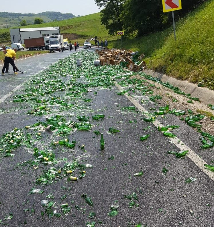 VIDEO | UPDATE - Trafic reluat pe DN14