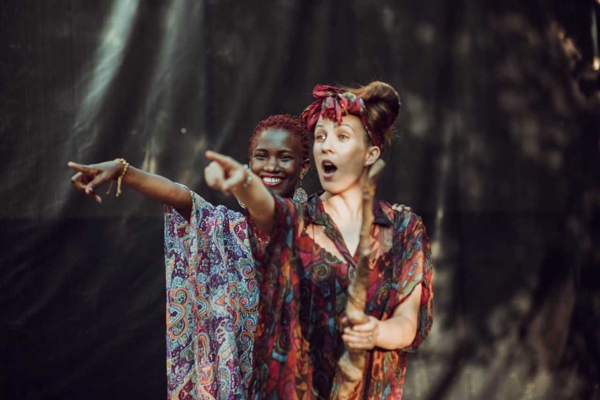 Începe stagiunea de vară BIS Teatru. 22 de spectacole în două luni