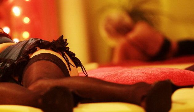 Medieșeancă reținută la Bacău pentru favorizarea infractorului într-un caz de proxenetism