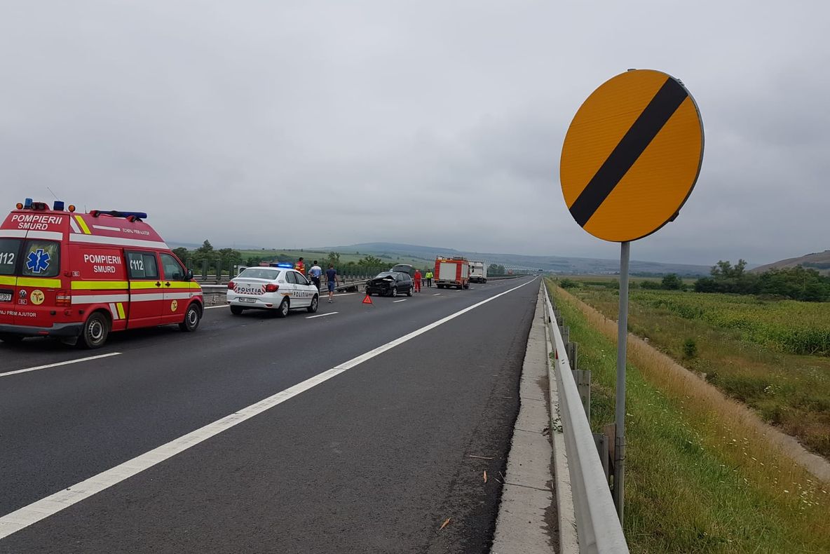 Trafic îngreunat pe A1 în urma unui accident rutier