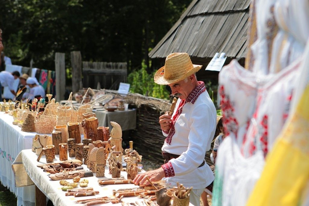 Peste 19.900 de vizitatori în Muzeul Astra