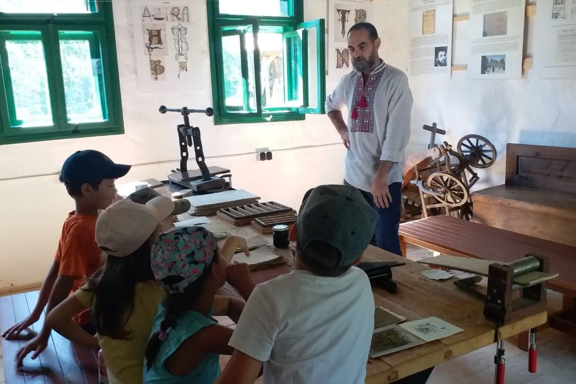 „Școala în statul tradițional” în Muzeul Satului pe perioada întregii săptămâni