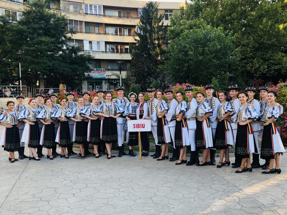 Marele premiu pentru Școala de Dans „Ioan Macrea” la Festivalul Internațional de Folclor  „Peștișorul de Aur”