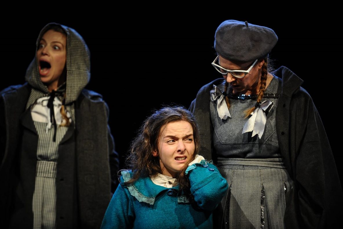 Înapoi la școală și la teatrul Gong care își redeschide porțile