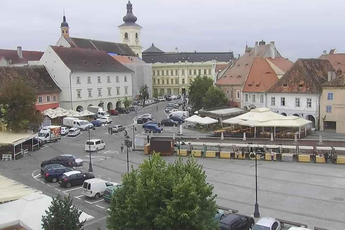 Parcarea din Piața Mică, închisă parțial între 15 - 17 august