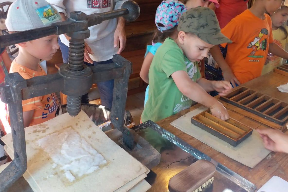 "Școala în satul tradițional" continuă în Muzeul ASTRA