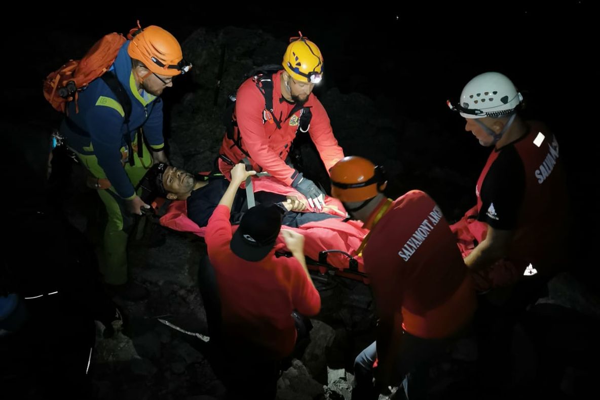 Un turist de 36 de ani a cerut ajutorul salvamontiștilor după ce a suferit o entorsă pe traseul Moldoveanu - Bâlea Lac