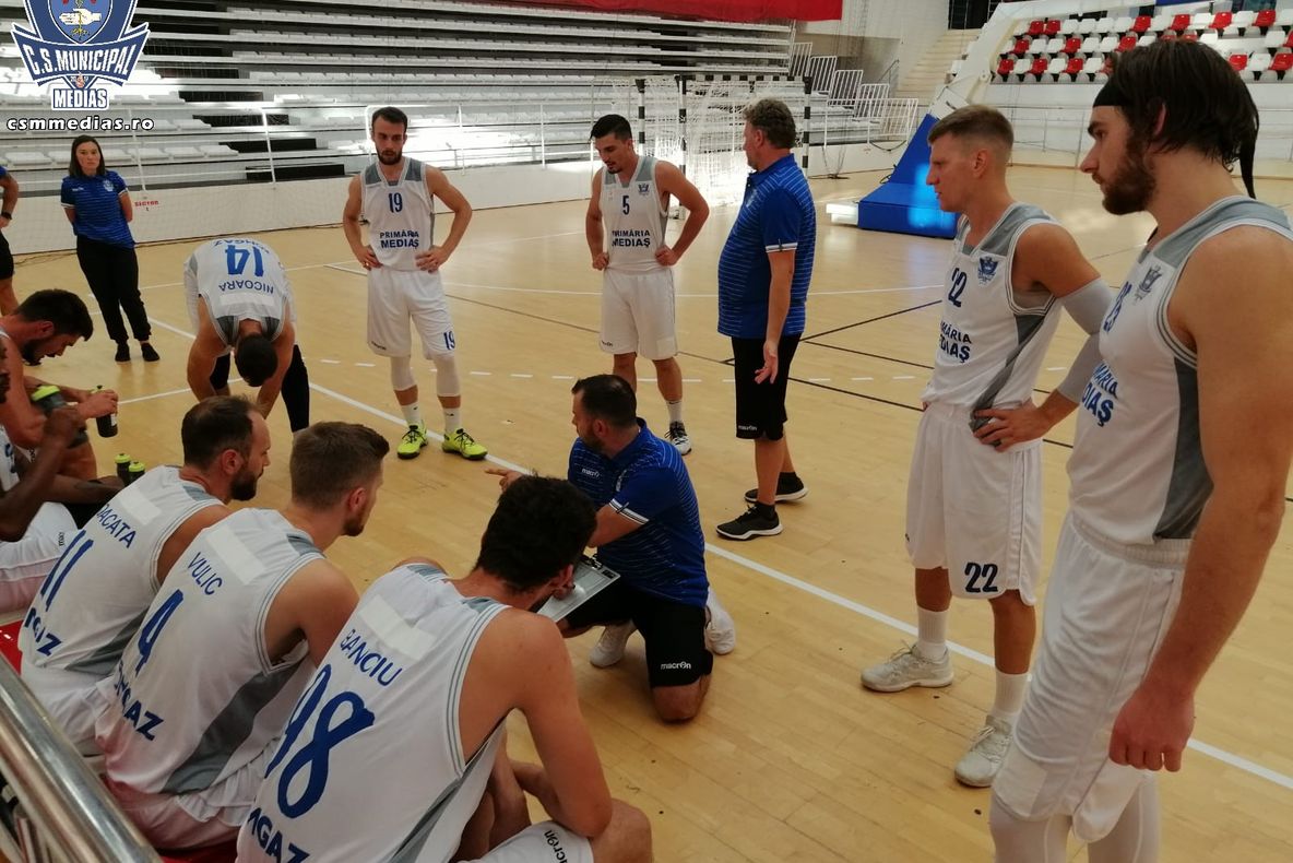 CSM Mediaș, o înfrângere și o remiză la București