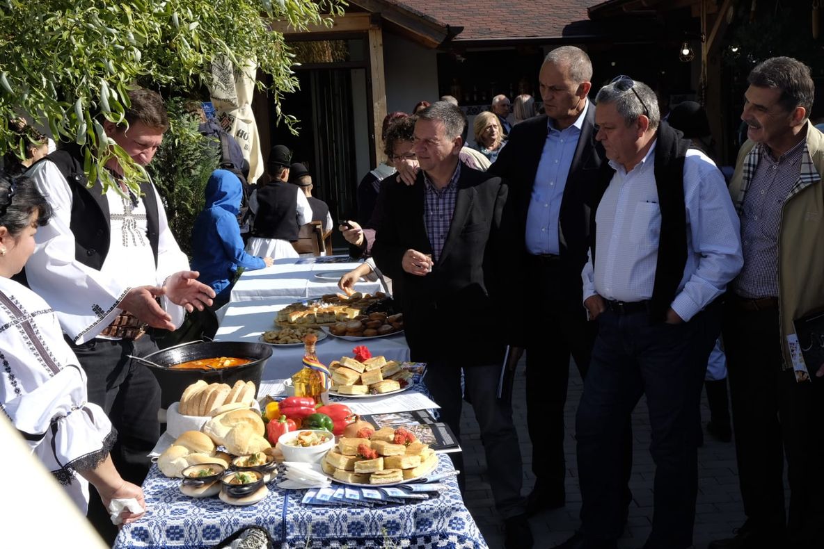 „Tradiţii culinare în Mărginimea Sibiului” a ajuns la a doua ediție
