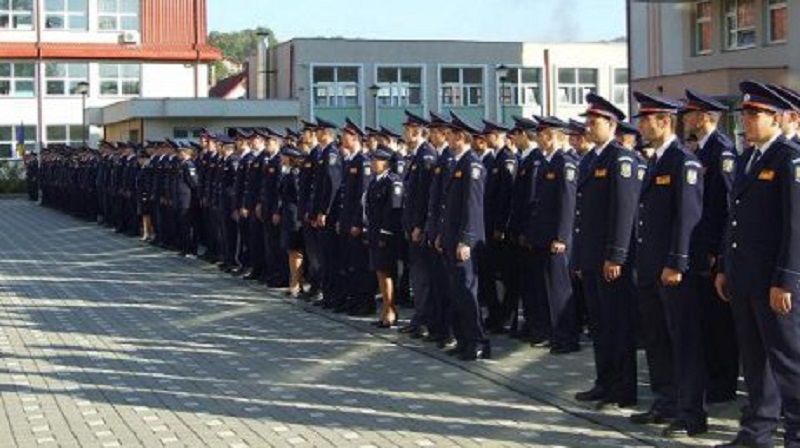 Aproximativ 900 de locuri la școlile de agenți de poliție. Concursurile vor avea loc în ianuarie 2020