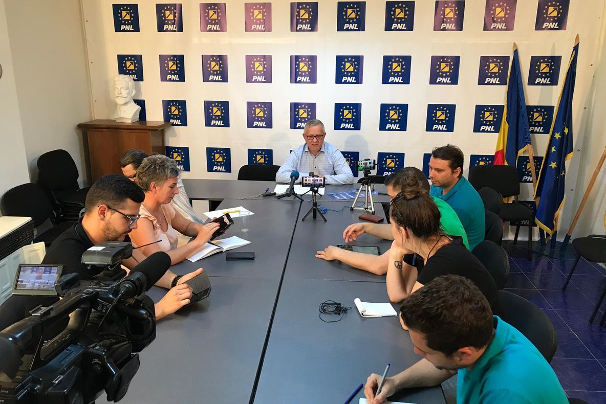 „Ora de lectură” la Librăria Humanitas