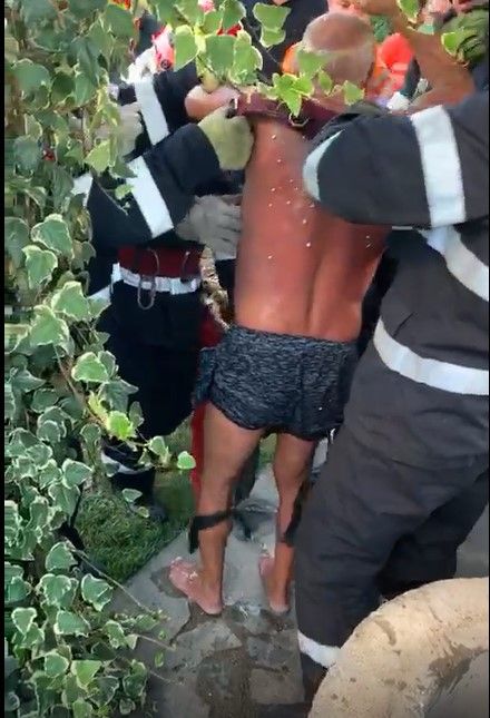 Înaintări în grad, premieri și retragere cu torțe de Ziua Pompierilor, la Sibiu