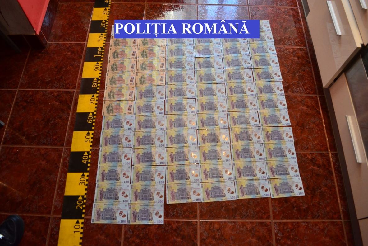 A1 Sibiu - Deva  a "crăpat" din nou. Trafic restricționat pentru lucrări de remediere