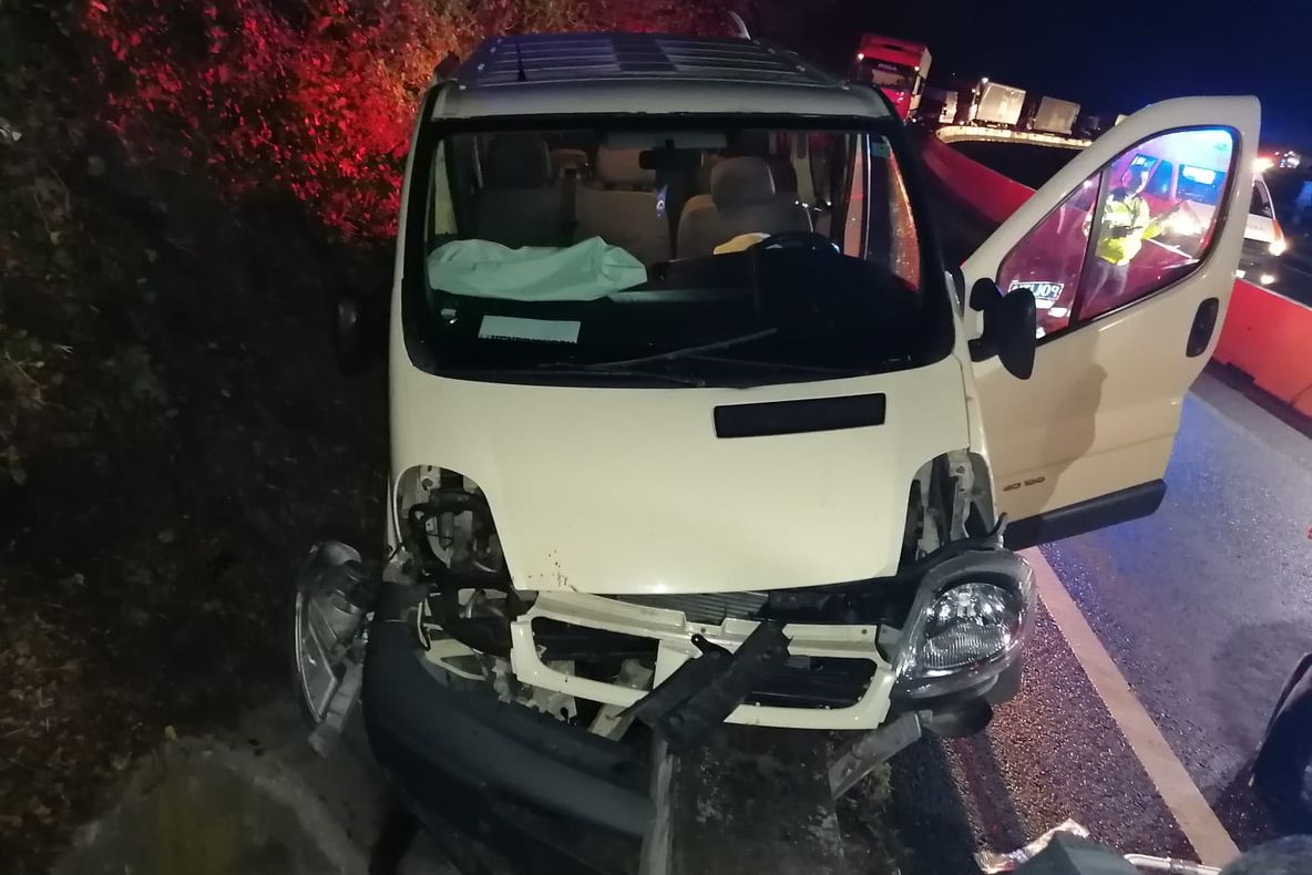 Nouă persoane au ajuns la spital în urma unui accident pe Valea Oltului