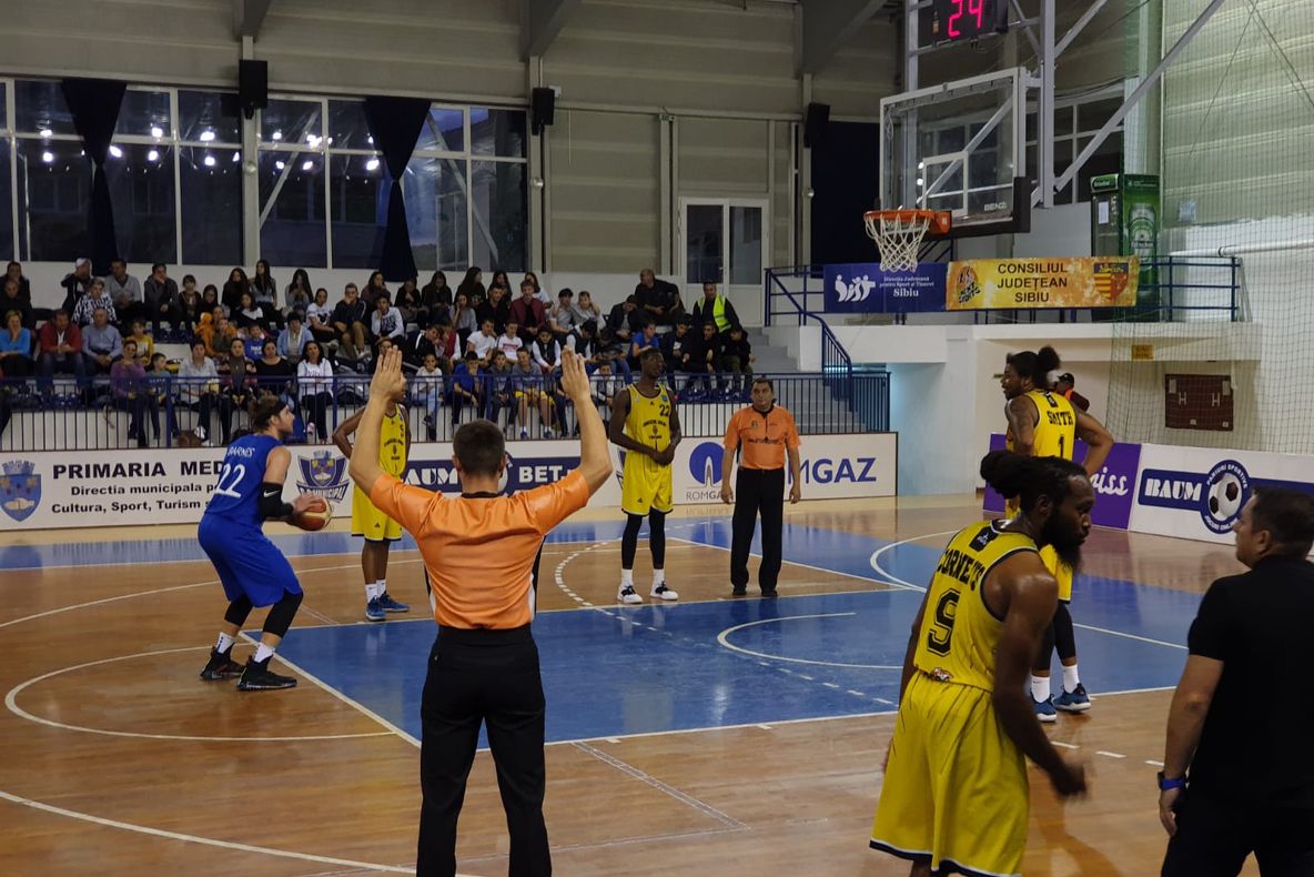 Baschet: CSM Mediaș, debut cu dreptul în Liga Națională