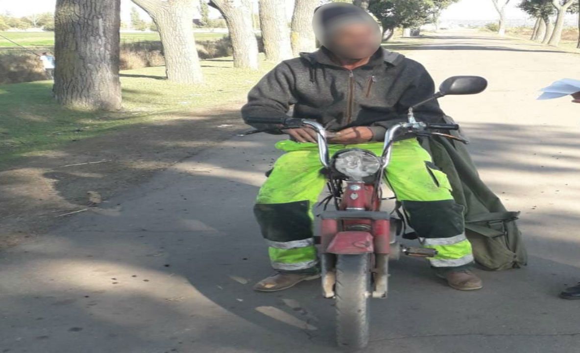 Tânăr din Ațel, prins pe moped fără a deține permis de conducere și în stare de ebrietate