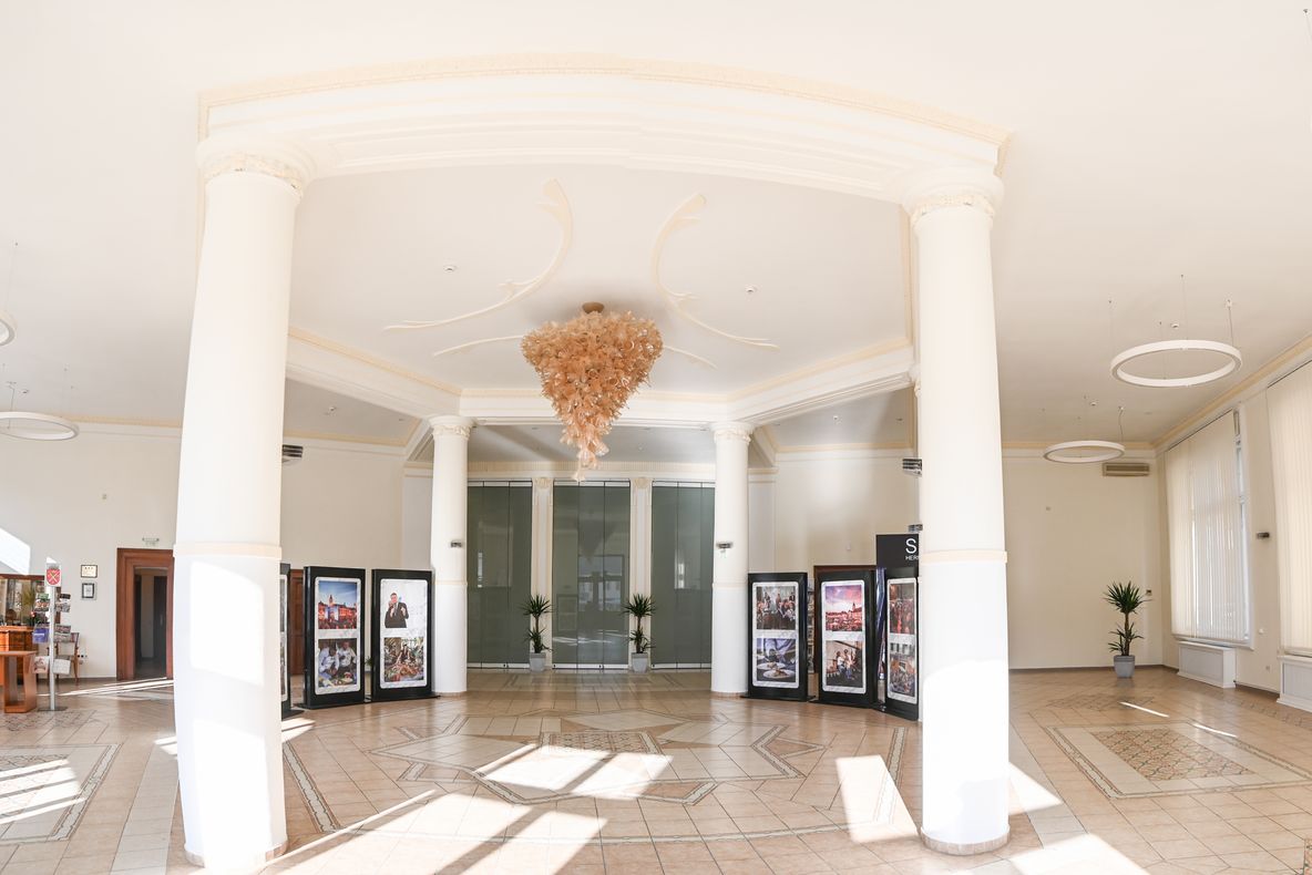 Sala expozițională a Primăriei și Centrul de Informare Turistică intră în reamenajări
