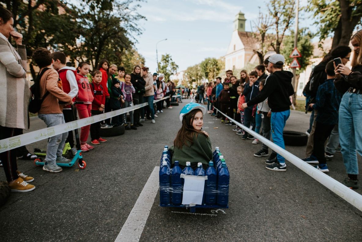 Zilele Vecinătății au adus competiții sportive și ateliere pentru copii în cartierul Terezian