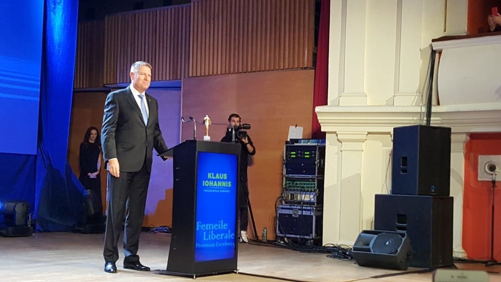 Klaus Iohannis, la Sibiu: "România e țara în care hoții stau în pușcărie, nu la butoanele politice!"