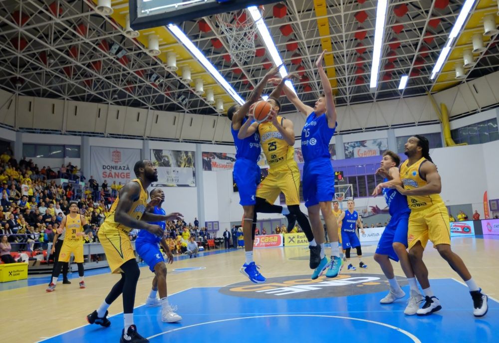 FIBA Europe Cup: Baschetbaliștii de la BC CSU Sibiu îi întâlnesc pe turcii de la Bahcesehir College
