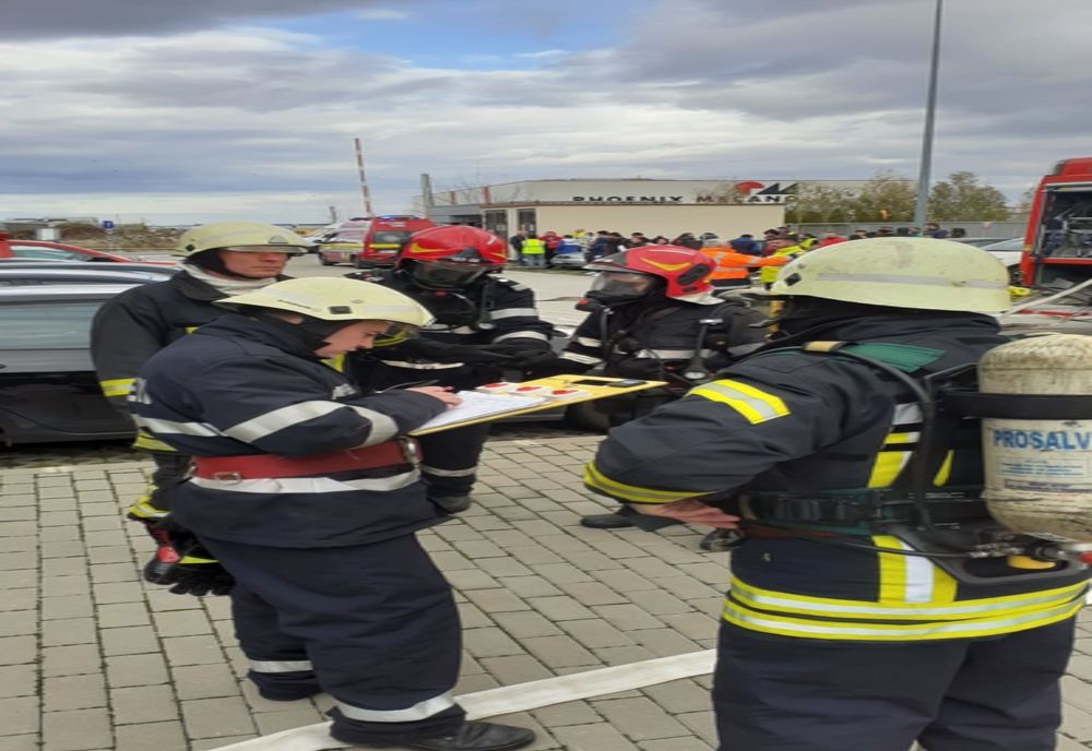 Exercițiu al pompierilor: incendiu la un operator economic din Sibiu