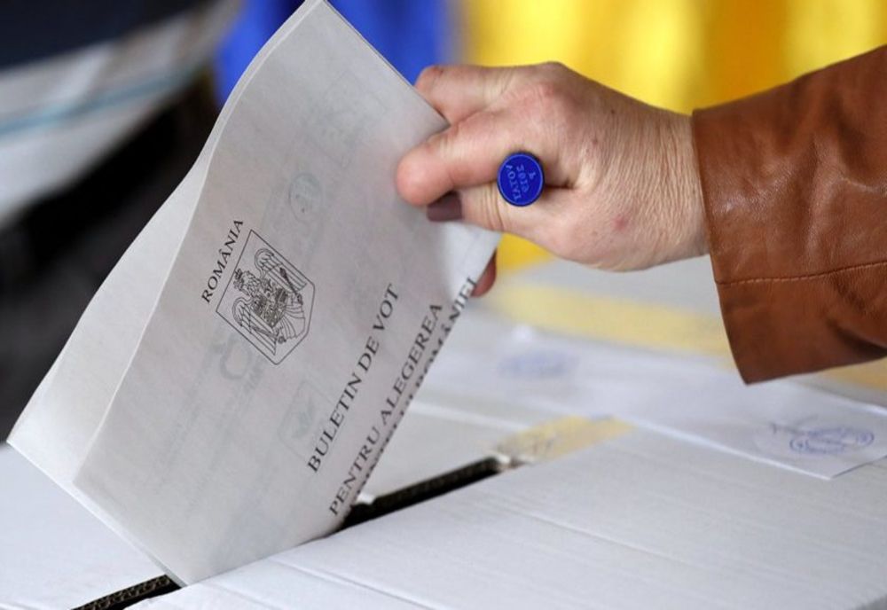 Peste 10.000 de oameni au votat în județul Sibiu până la 8.45