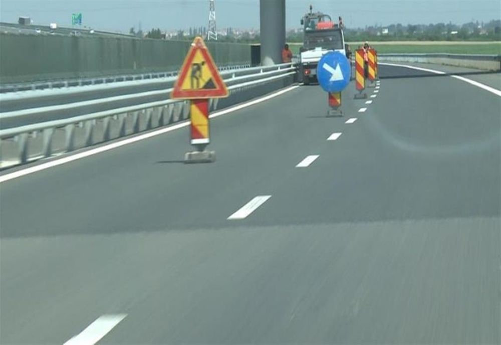 Lucrări de reparații la carosabil, pe A1 Sibiu - Deva. Restricții de circulație