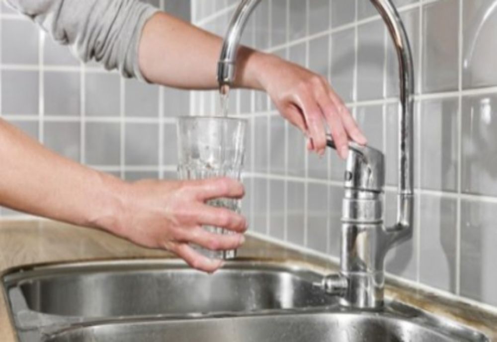 Străzile Bradului şi Gorunului rămân, marţi, fără apă potabilă