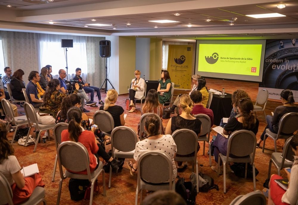 Încep înscrierile pentru Bursa de Spectacole de la Sibiu 2020. Reduceri la taxa de participare până în 29 februarie