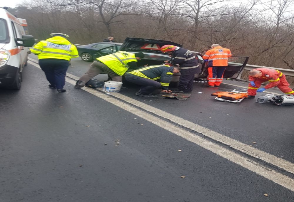 UPDATE | Accident pe DN1, la Hula Bradului. Patru mașini implicate