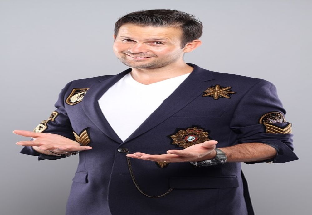 Magicianul Robert Tudor își sărbătorește ziua de naștere la Sibiu. Spectacolele sale sunt sold – out