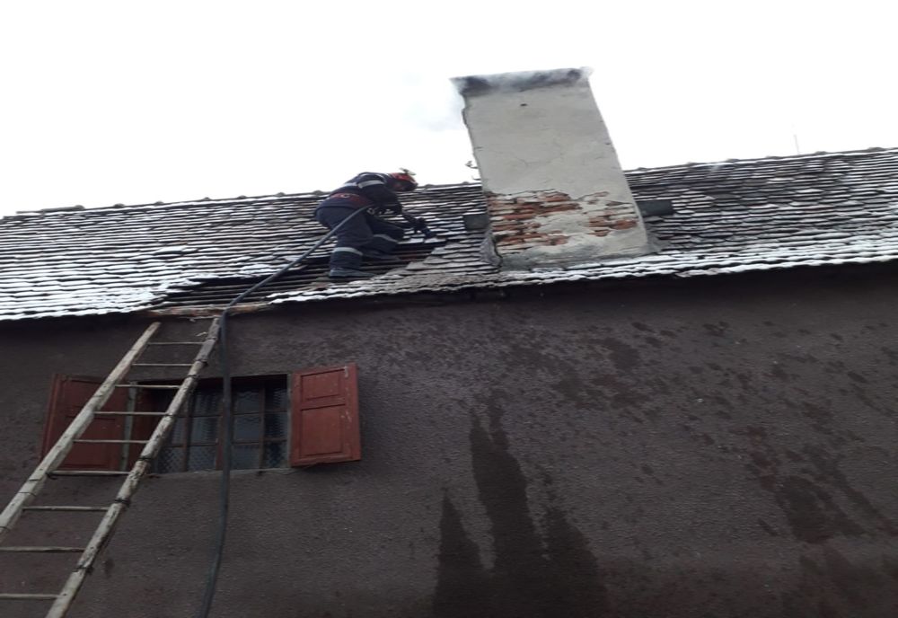 12 incendii izbucnite în județul Sibiu, în primele cinci zile ale anului