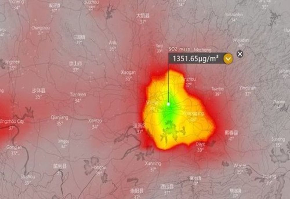 Emisii ciudate de gaze deasupra oraşului Wuhan ridică suspiciuni despre incinerări masive