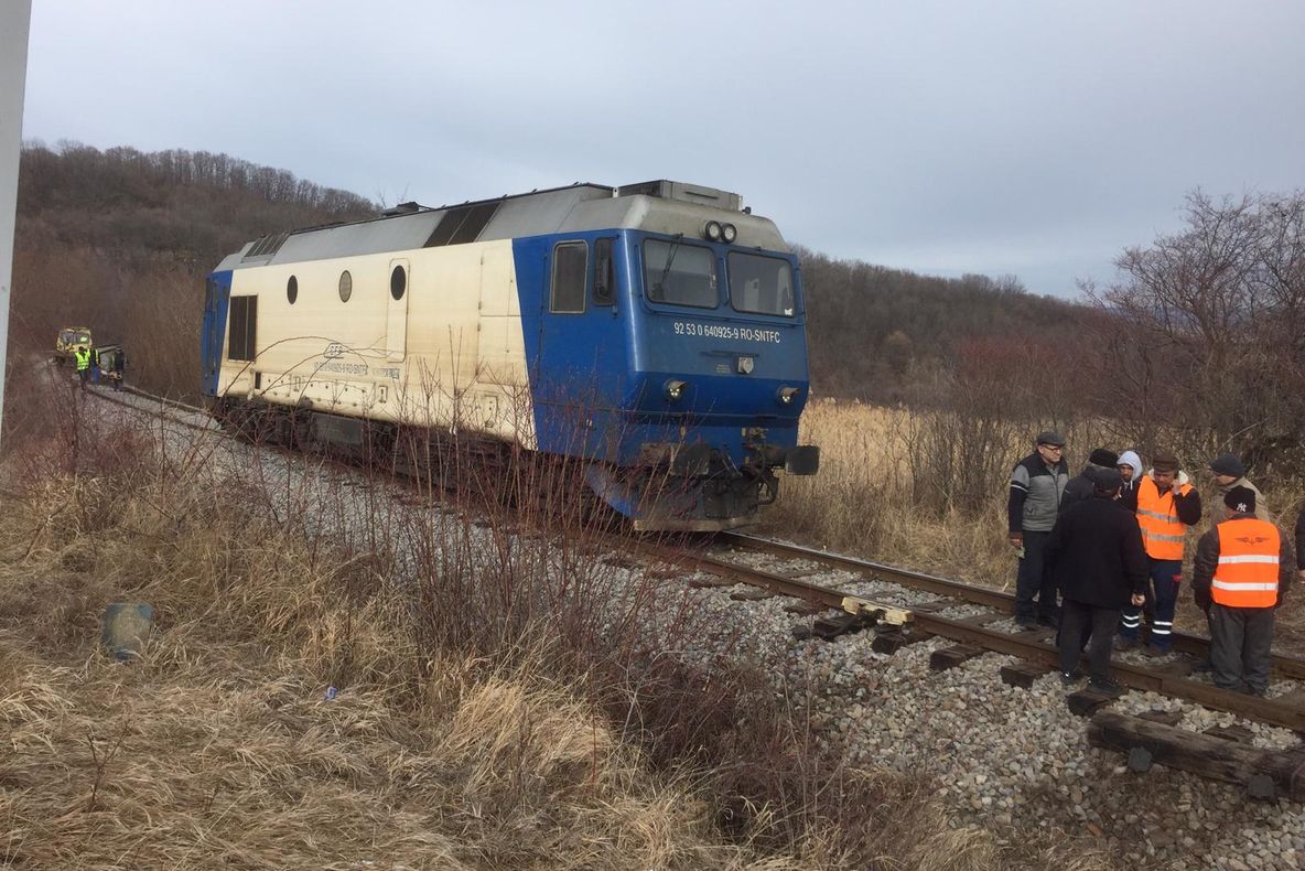 Trenul Brașov - Budapesta a deraiat în apropiere de Aciliu