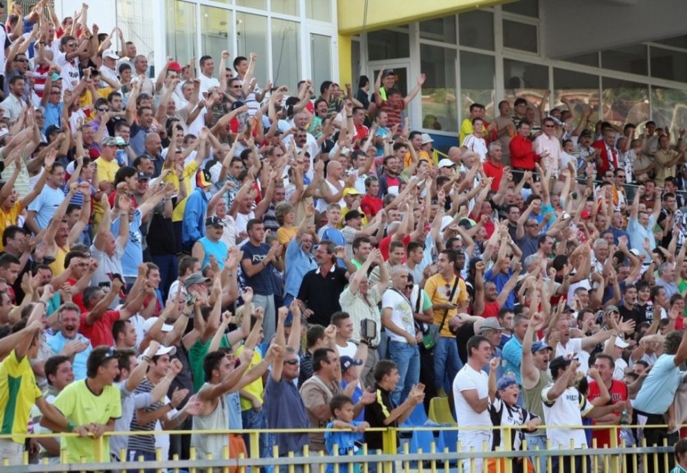 Gaz Metan joacă, duminică, acasă, cu Dinamo București