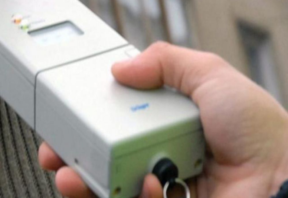 Oprit de polițiști, un sibian a refuzat testarea cu aparatul etilotest