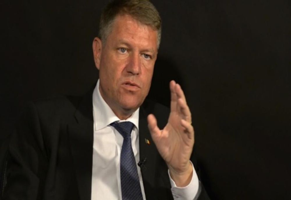 Klaus Iohannis împlinește, astăzi, 61 de ani
