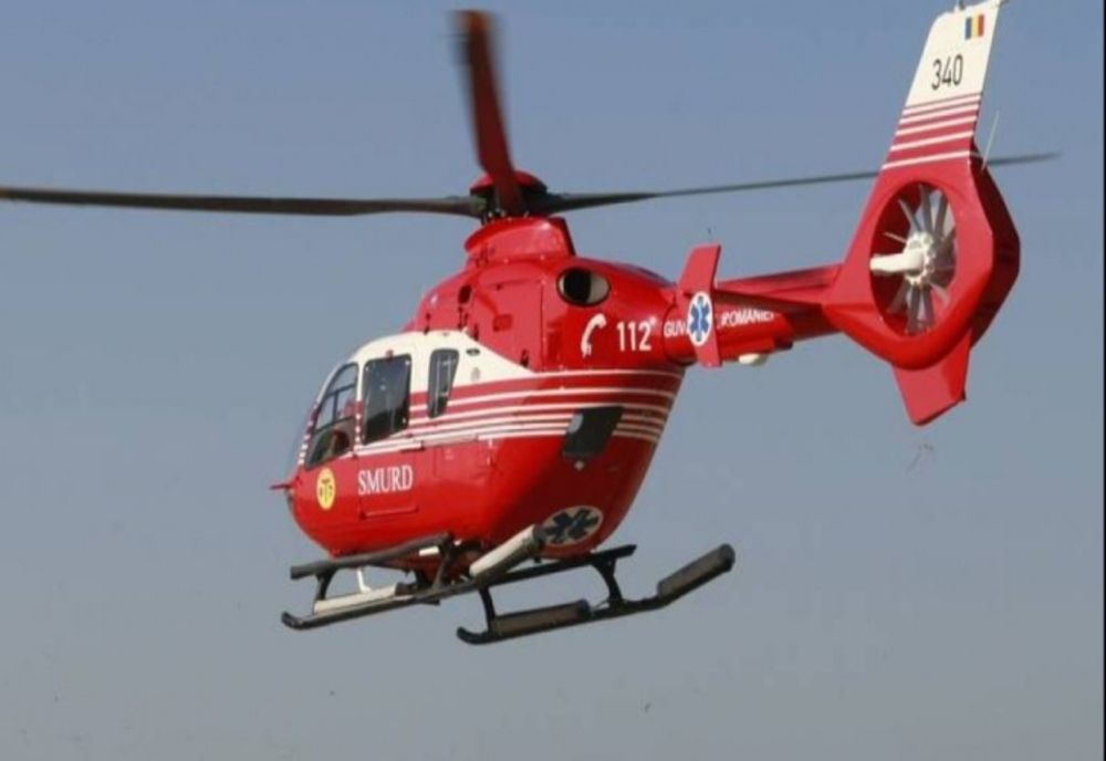 Turistă rănită în Munții Făgăraș, transportată cu elicopterul SMURD la spitalul din Sibiu