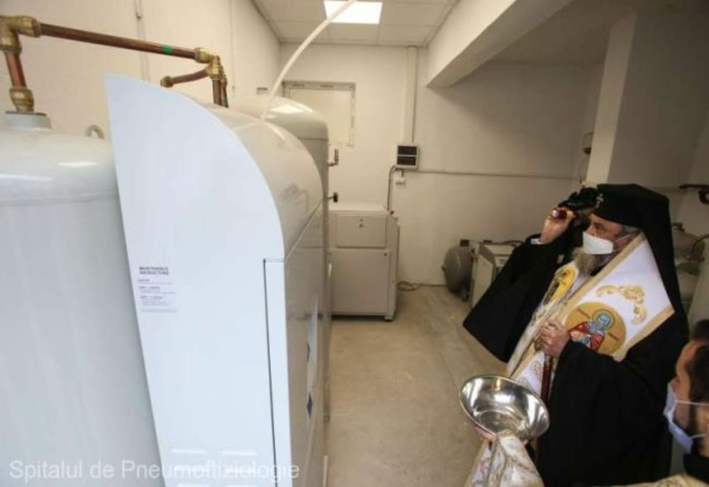 Arhiepiscopia Sibiului a donat o stație de oxigen pentru Spitalul de Pneumoftiziologie