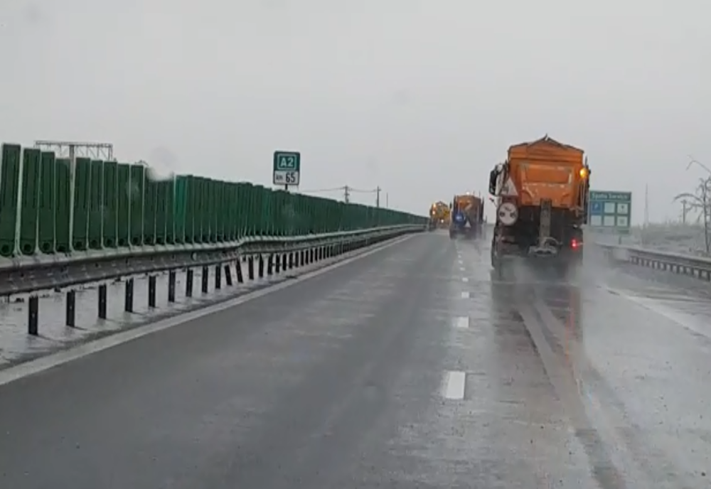 Atenție, șoferi! Cod galben de polei! 