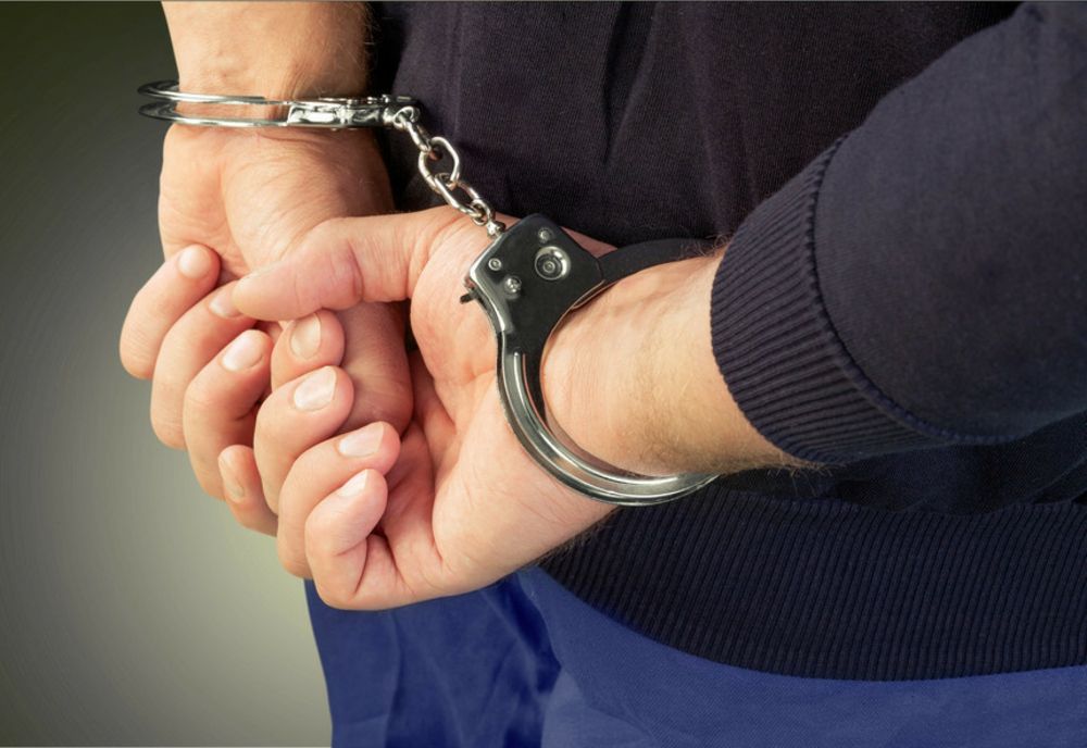 Un sibian de 24 de ani, acuzat de furt calificat, a fost reținut