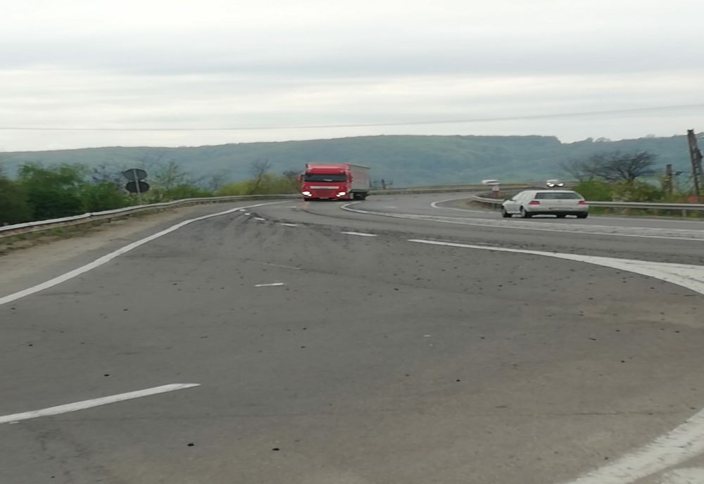 Trafic îngreunat pe DN1, în zona Avrig