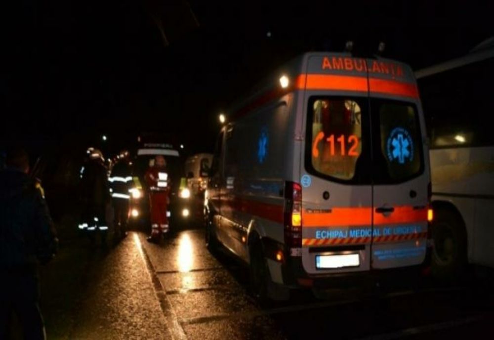 Trafic blocat pe DN7, în urma unui accident cu două victime