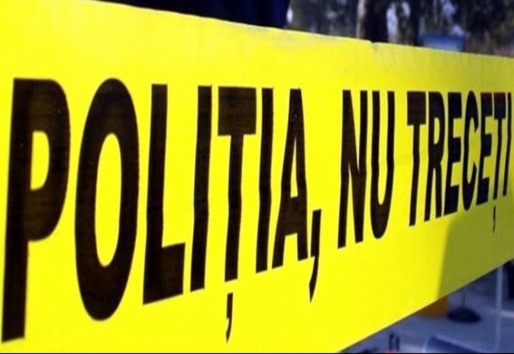 Femeie găsită moartă în locuință