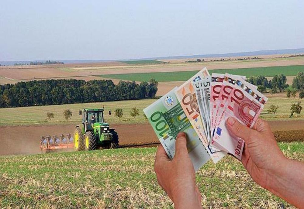 Peste 230 de milioane de euro din PNDR 2020, disponibili din 27 august, pentru tinerii fermieri