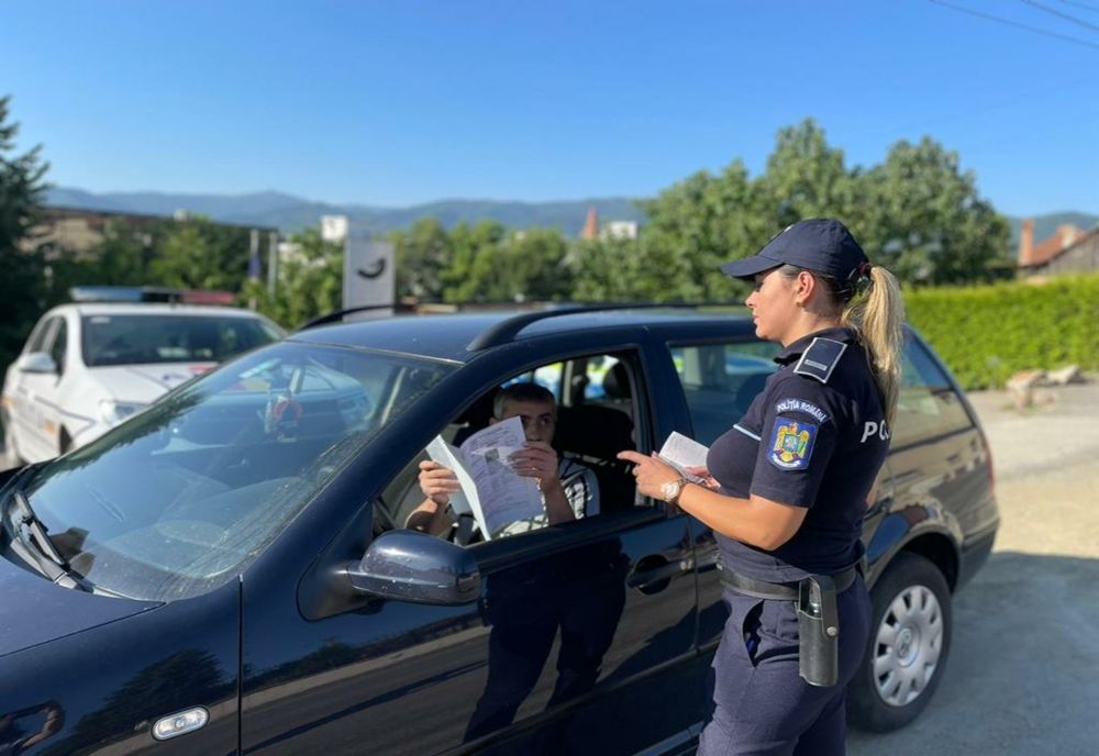 Polițiștii rutieri au dat amenzi de peste 30.000 de lei, în doar 4 ore!