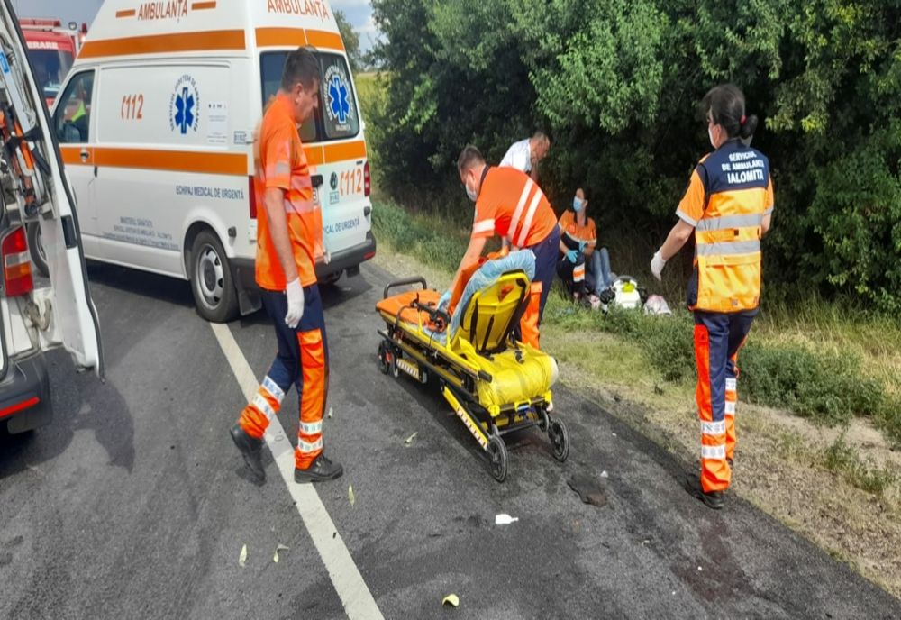 Accident rutier pe DN7! Un camion a rămas fără o roată!