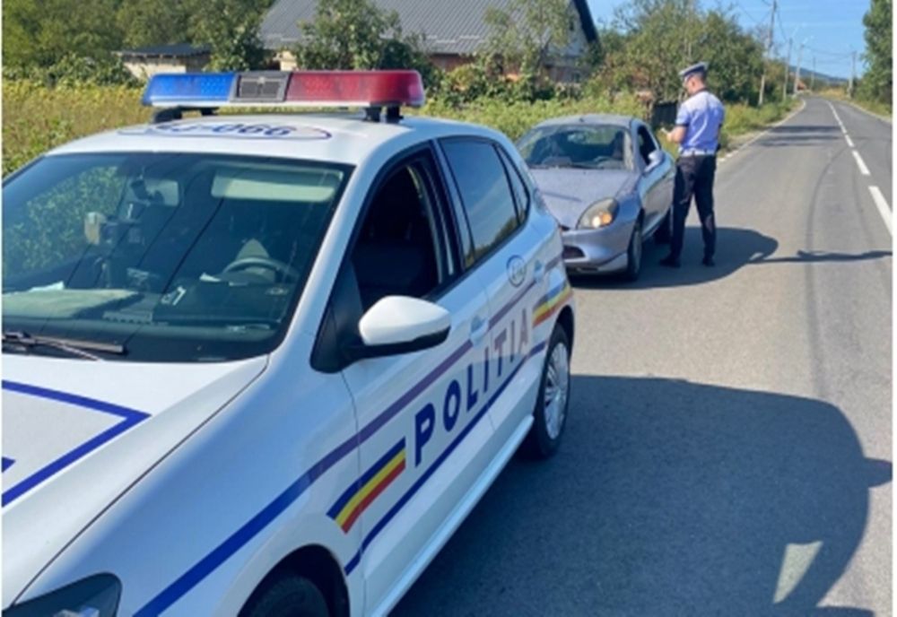 A încercat să scape de polițişti şi a provocat un accident rutier