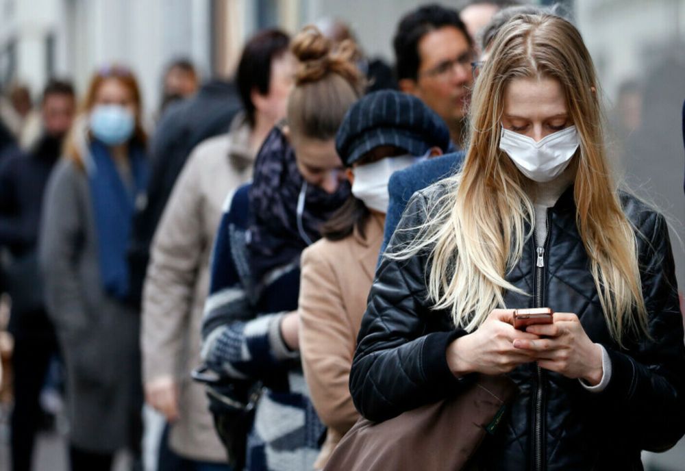 Ministrul de Interne promite că "azi sau mâine" se vor anunța excepțiile privind purtarea măștii în aer liber