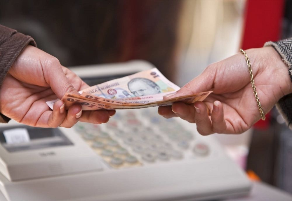 Salariul minim brut pe economie crește cu 11% de la începutul anului viitor